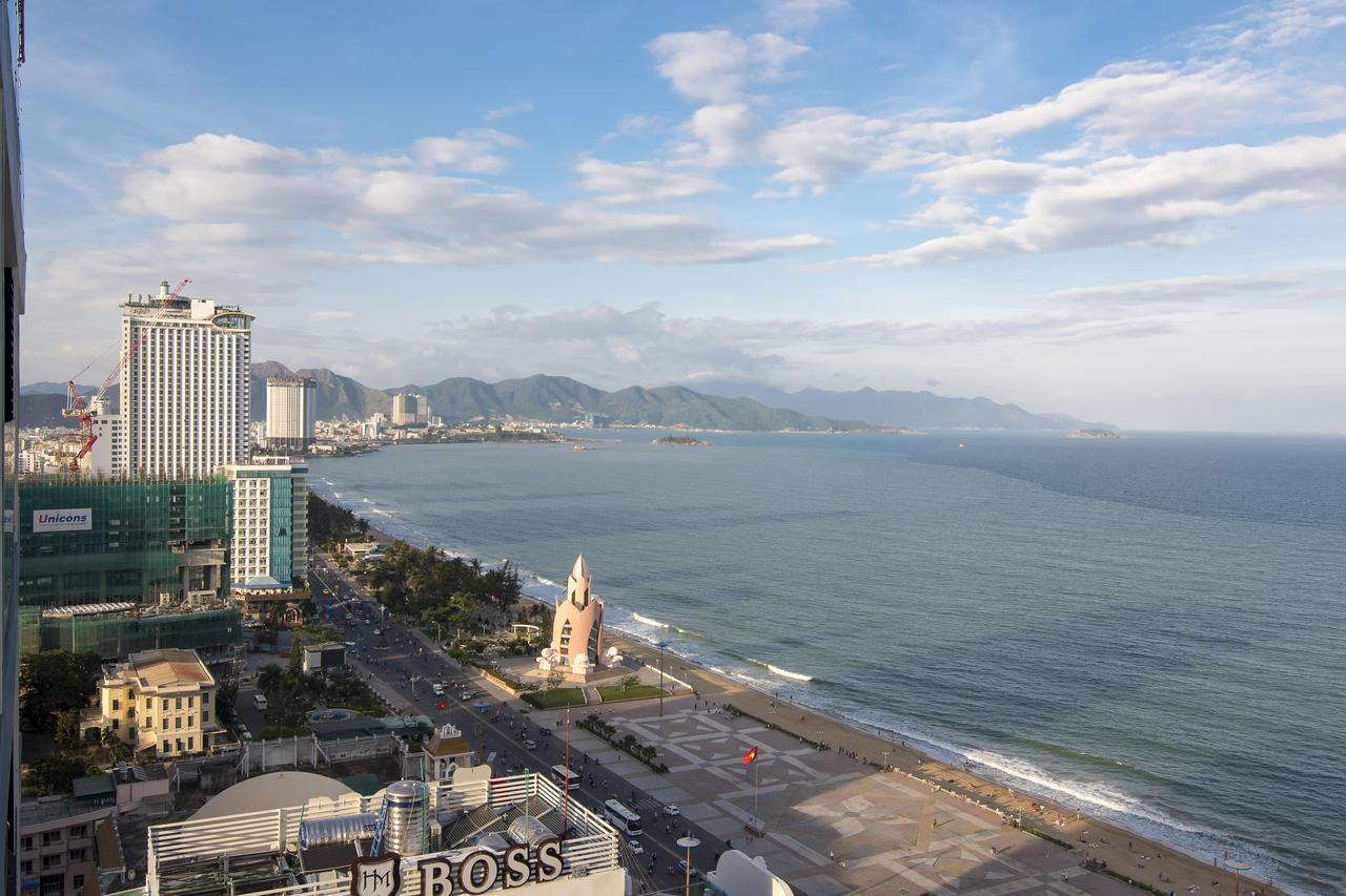 Luxury Holiday Nha Trang Exterior photo