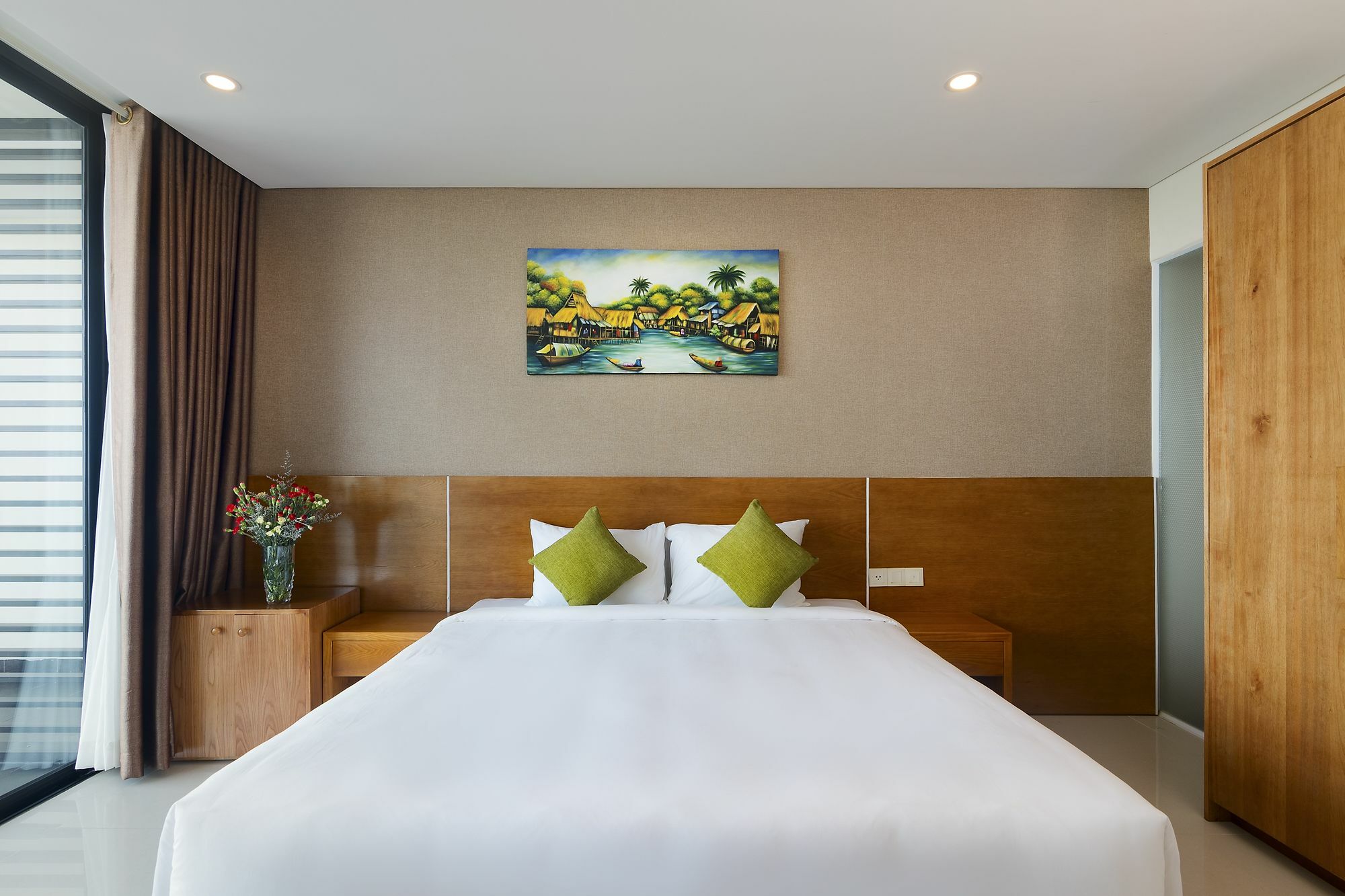 Luxury Holiday Nha Trang Exterior photo